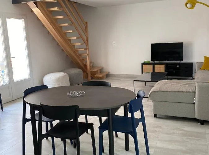 Maison De Pays La Chefmaliere